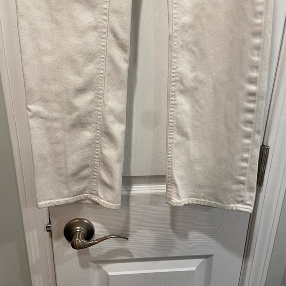 J. Crew Size 5 White Cotton Stretch Matchstick Straight Leg Denim Jeans - Picture 3 of 11